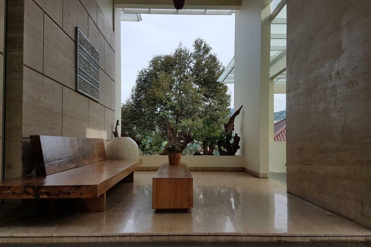 Bukit Dago Palace 22 バンドゥン エクステリア 写真